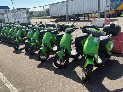 Overzichtsfoto van Super SOCO CUx Partij Elektrische opknap scooters (10x)